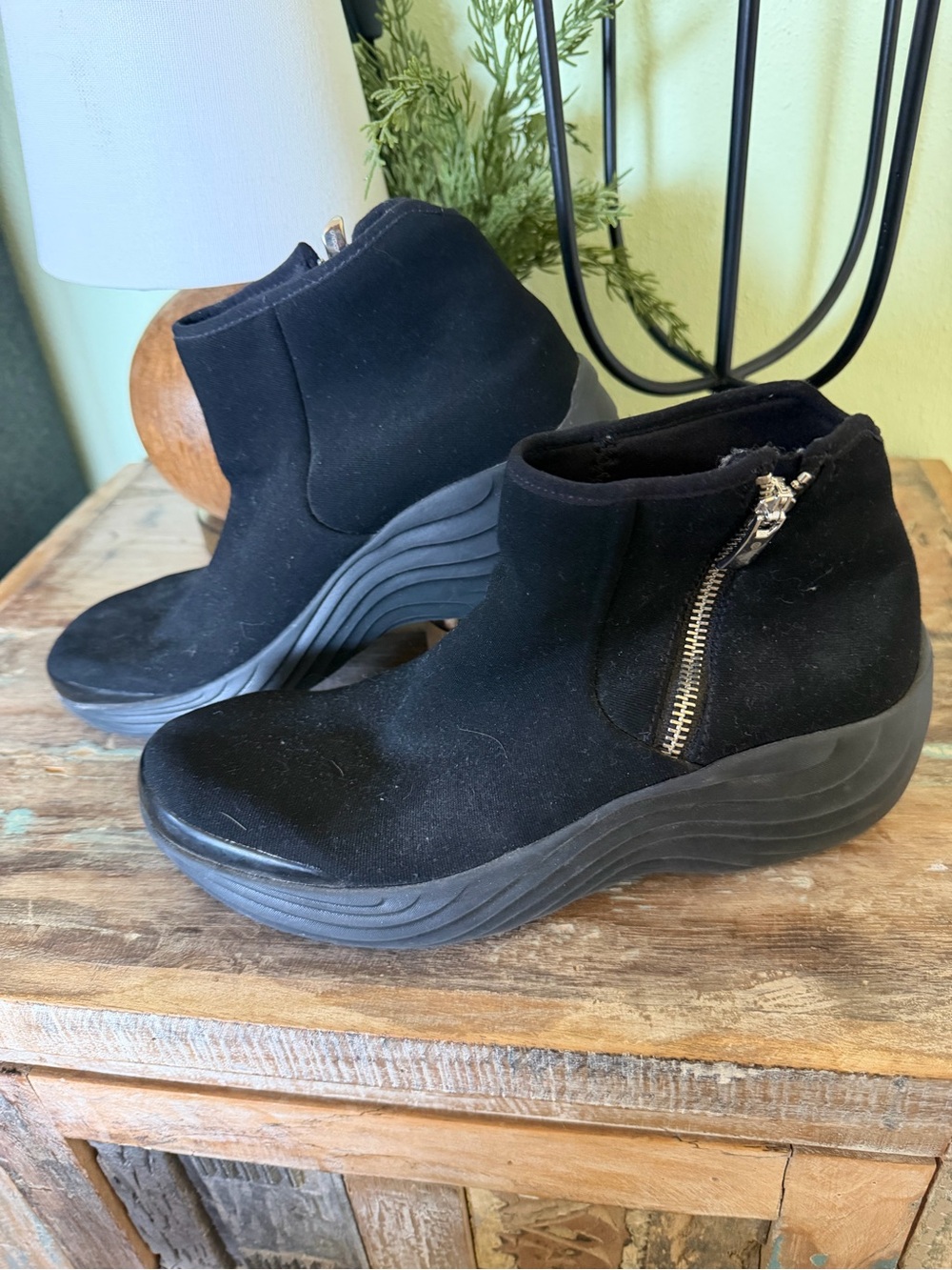Bzees Black Platform Ankle Booties with Side Zip. Super comfy with arch support
